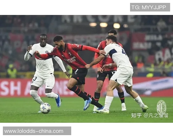 友谊赛精彩回顾AC米兰逆转巴黎圣日耳曼神扑引发争议判罚全场沸腾