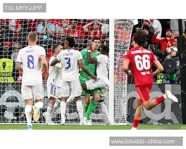 皇马狂胜AC米兰四球零封全场沸腾精彩集锦回顾