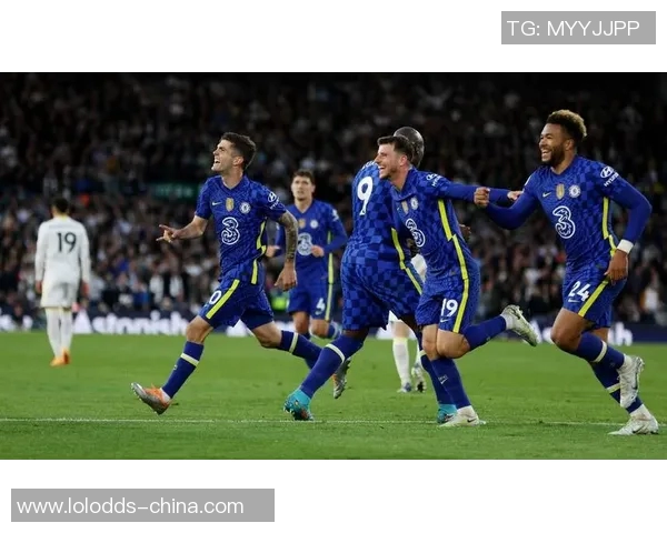 那不勒斯狂胜切尔西4-0足总杯爆冷瞬间引发全场沸腾