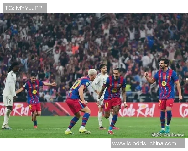 欧联杯经典对决皇马狂胜巴萨5-1乌龙球瞬间点燃全场激情 欧联杯经典对决皇马狂胜巴萨5-1乌龙球瞬间点燃全场激情